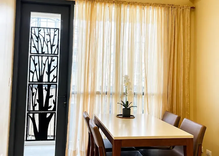 Affordable Staycation Mactan Lapu-lapu Punta Engaño